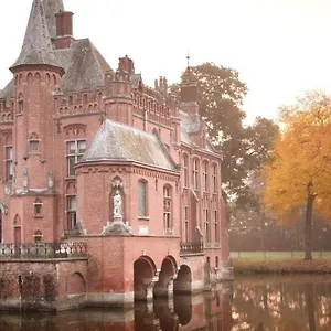 Castle Ten Berghe Chateau , Brugge België